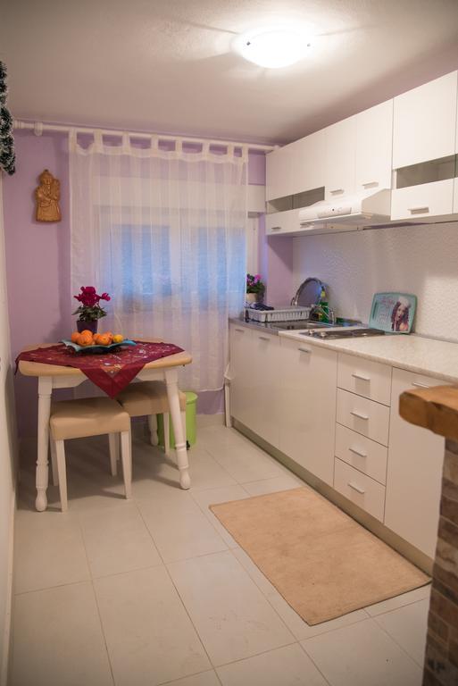 Apartman Flamingo Hotel Daruvar Buitenkant foto