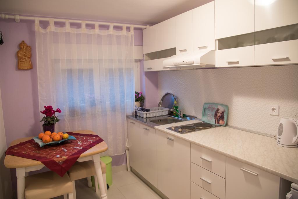 Apartman Flamingo Hotel Daruvar Buitenkant foto