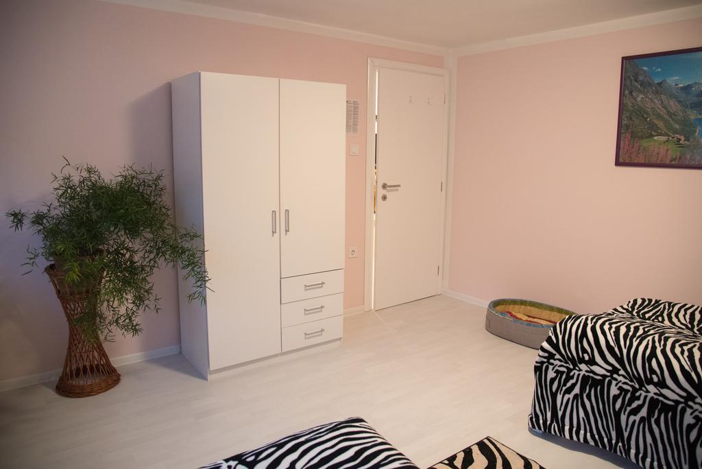 Apartman Flamingo Hotel Daruvar Buitenkant foto